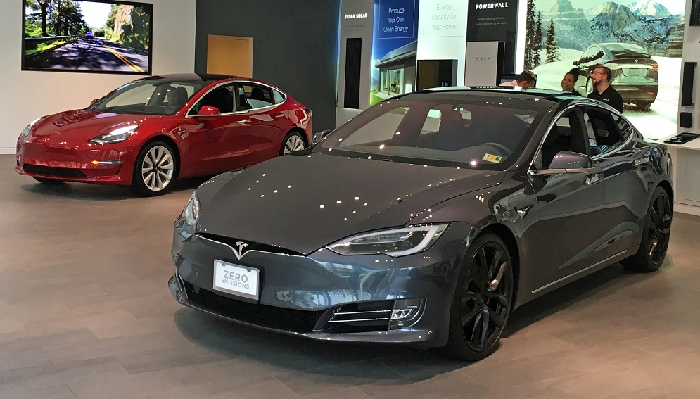 Tesla Model S exhibited at Tesla Store in Washington D.C.