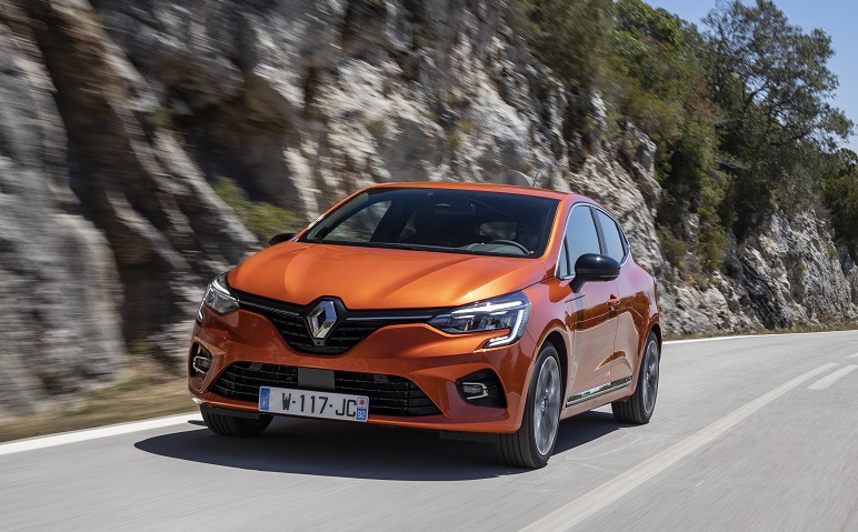 All-new Renault Clio Intens – Orange Valencia (7)
