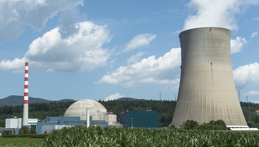 nuclear-power-plant-2485746_1920